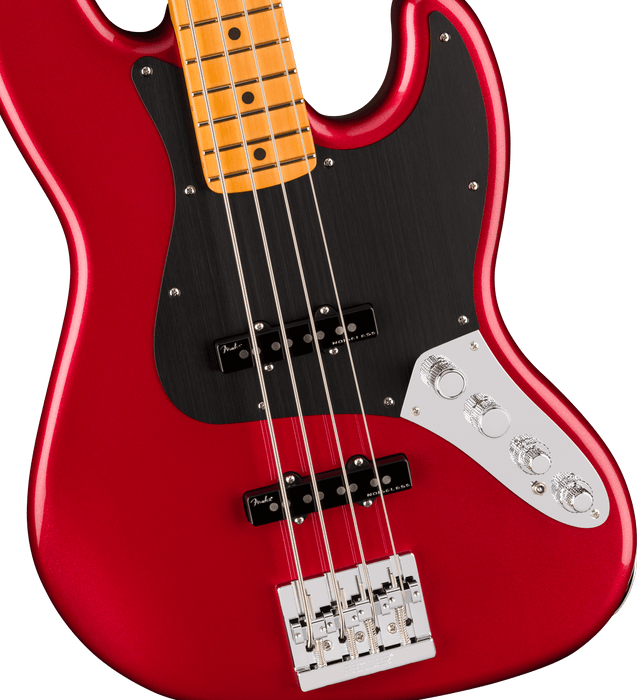 Fender American Ultra II Jazz Bass Maple Fingerboard Sinister Red With Case