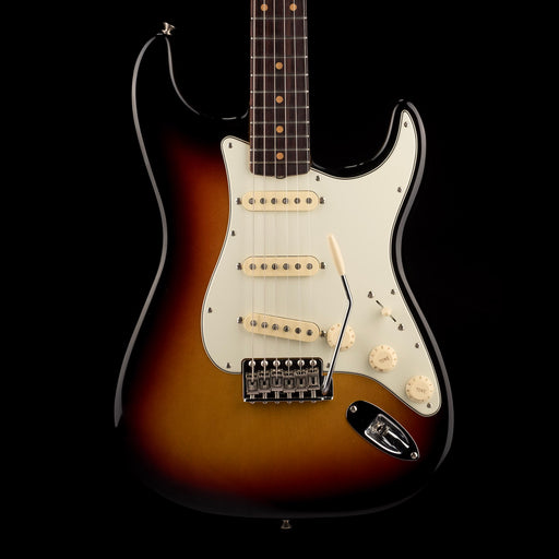 Used Fender American Vintage II 1961 Stratocaster 3-Tone Sunburst with OHSC