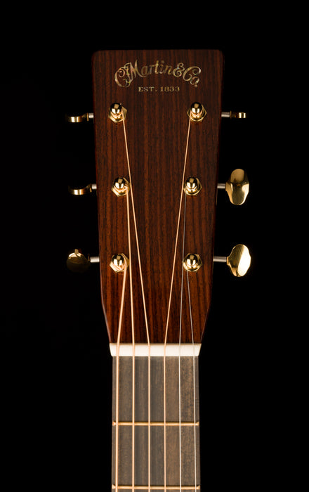 Martin 000-28 Modern Deluxe Acoustic Guitar