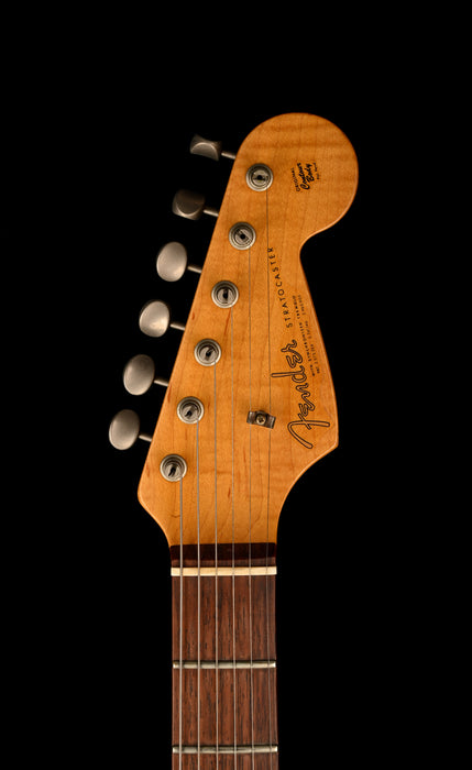 Pre Owned Fender Custom Shop 60's Stratocaster Vince Cunetto Relic 3-Tone Sunburst With Case