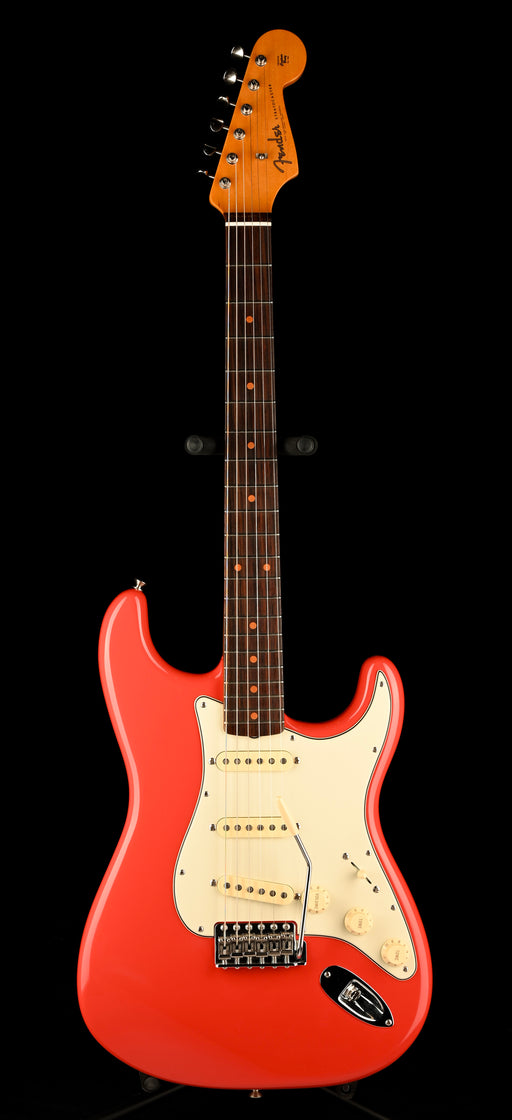 Used Fender American Vintage II 1961 Stratocaster Fiesta Red with OHSC