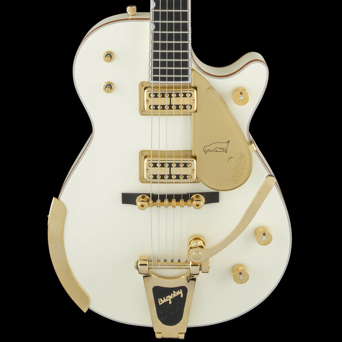 Gretsch G6134T-58 Vintage Select ’58 Penguin with Bigsby Vintage White Front Crop