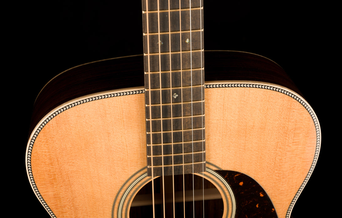 Martin 000-28 Modern Deluxe Acoustic Guitar