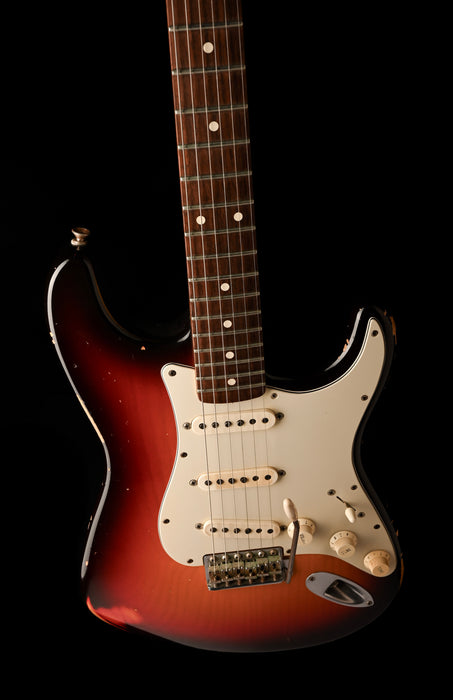 Pre Owned Fender Custom Shop 60's Stratocaster Vince Cunetto Relic 3-Tone Sunburst With Case