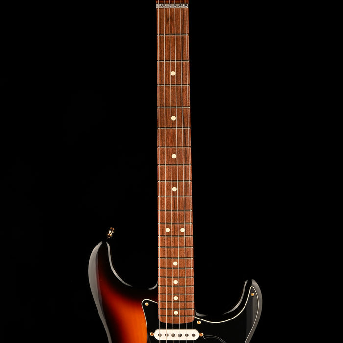 Pre Owned 2005 Fender Stevie Ray Vaughn Stratocaster 3-Tone Sunburst Modified With OHSC