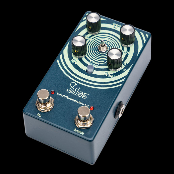 EarthQuaker Devices Silos Multi-Generational Time Reflection Device Delay Pedal Right Angle