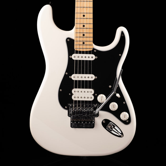 Used Fender Player Stratocaster HSS Floyd Rose Polar White with Hardshell Case