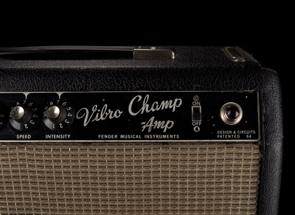 Vintage 1965 Fender Vibro Champ Guitar Amp Combo