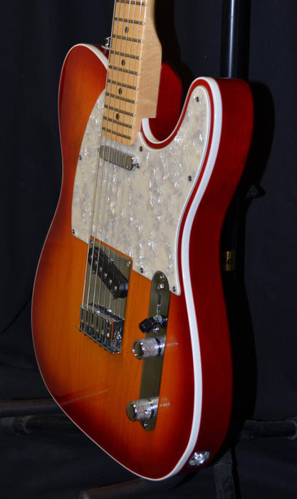 Pre Owned Fender American Deluxe Telecaster Cherryburst With OHSC