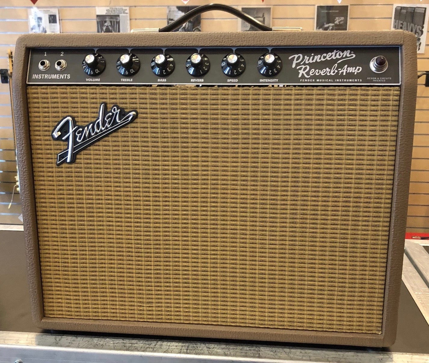 Used Fender Limited Edition '65 Princeton Reissue Fudge Brownie Tube C ...