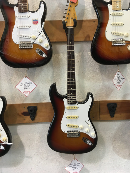 Used Fender Made in Japan 60s Vintage Reissue Rosewood Fingerboard Stratocaster - Sunburst With Bag