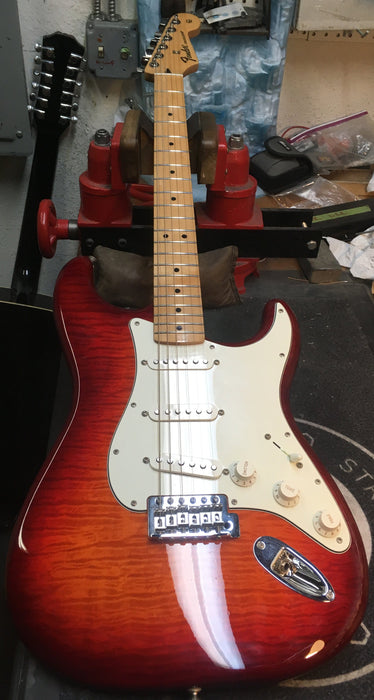 Used Fender Plus Top Strat Maple Neck Cherryburst