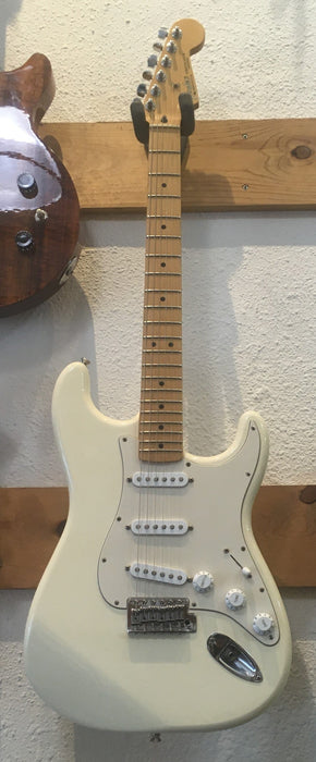 Used Fender 60th Anniversary Olympic White Stratocaster